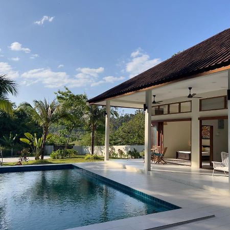 Villa Meranti - Spacious Private Pool Villa Pantai Cenang  Ngoại thất bức ảnh
