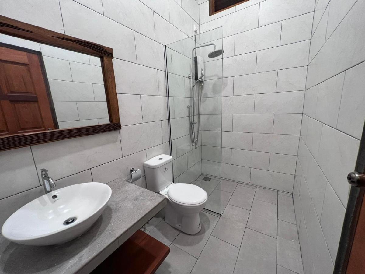 Villa Meranti - Spacious Private Pool Villa Pantai Cenang  Ngoại thất bức ảnh