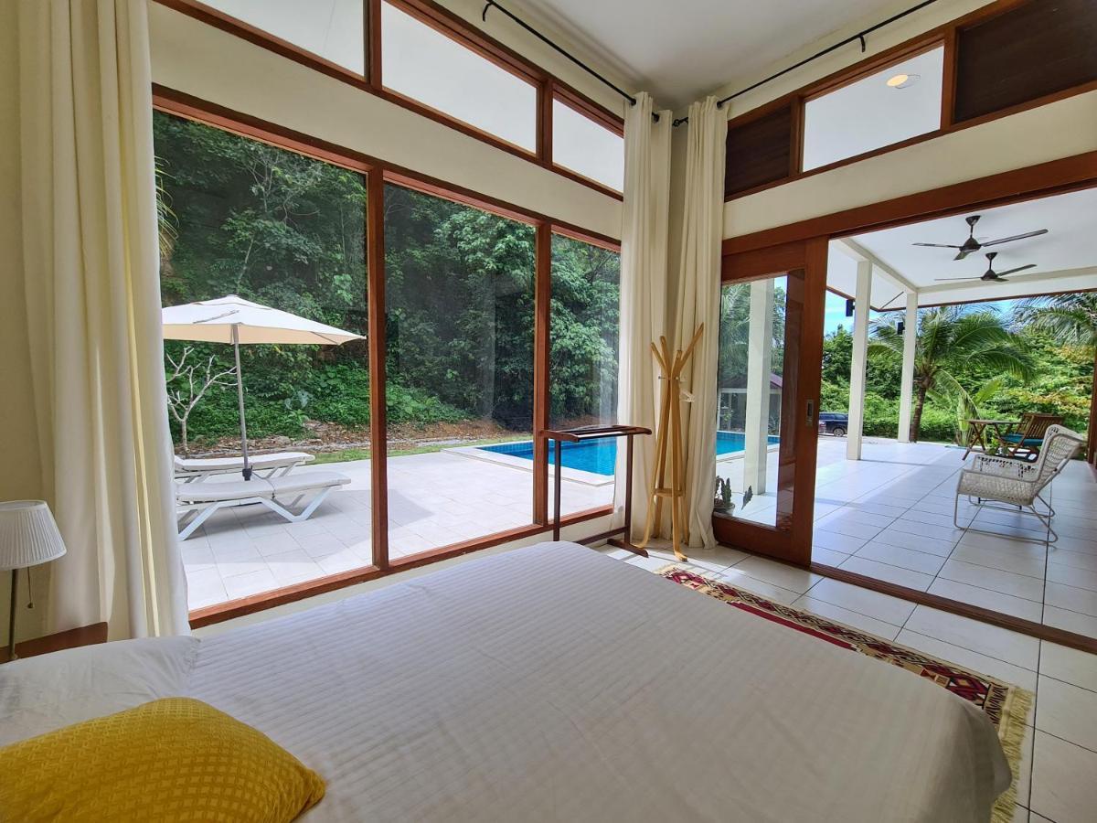 Villa Meranti - Spacious Private Pool Villa Pantai Cenang  Ngoại thất bức ảnh